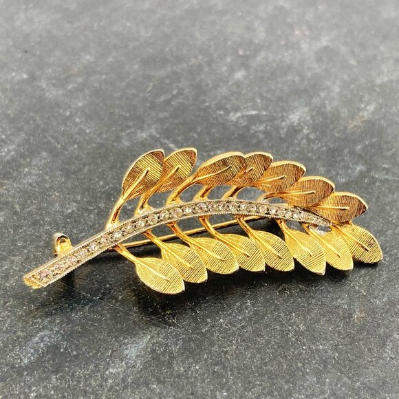 VINTAGE Gold tone brushed metal and clear rhinestone tree branch brooch pin - Picture 4 of 7